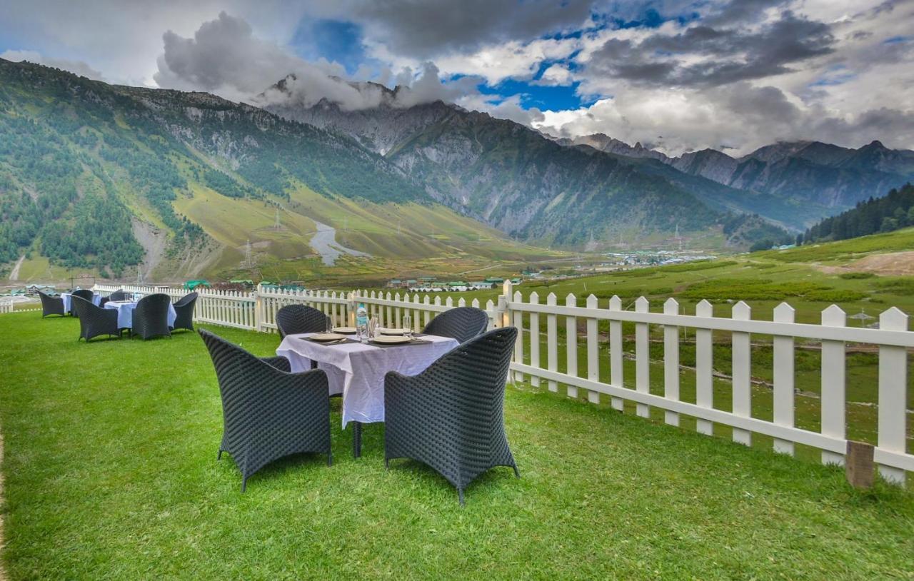 Hotel Village Walk Сонамарґ Екстер'єр фото